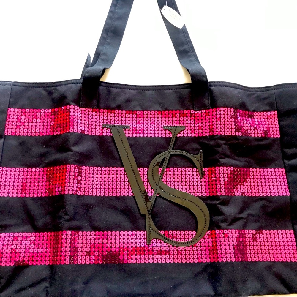 2 BNWT Victoria Secret Bags in packages - Picture 2 of 6